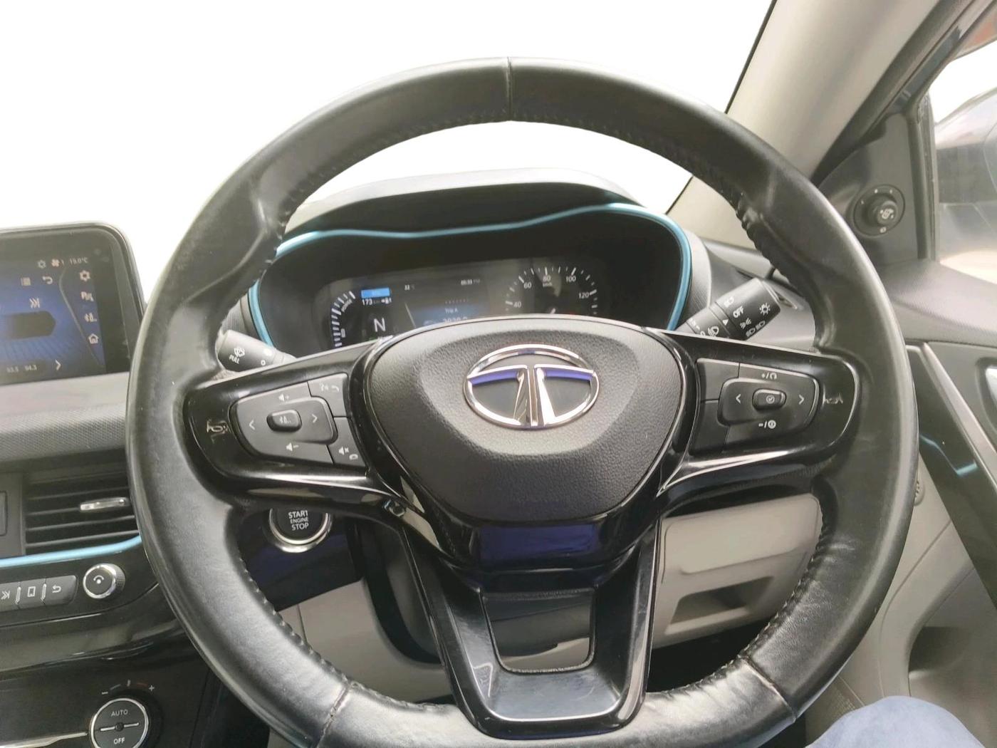 2021 Tata NEXON EV XZ PLUS LUX, Electric, Automatic, 65,325 km, interior