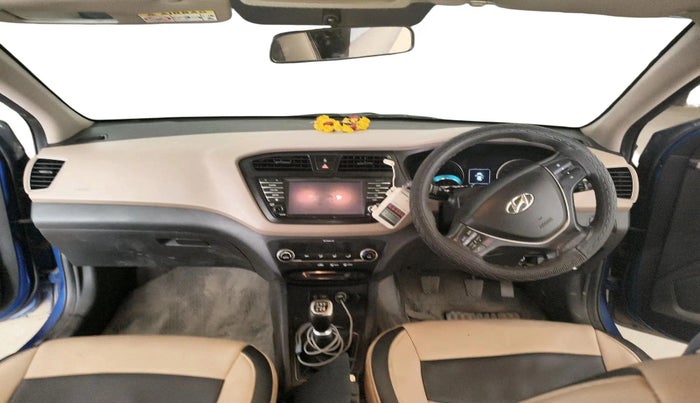 2016 Hyundai Elite i20 ASTA 1.2 (O), Petrol, Manual, 1,12,079 km, interior