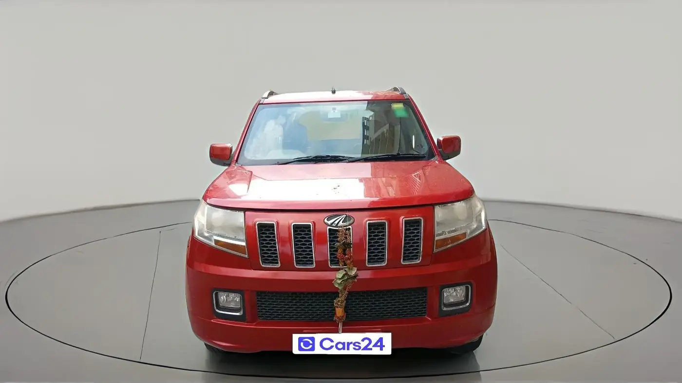2016 Mahindra TUV300 T8, Diesel, Manual, 96,518 km, exterior