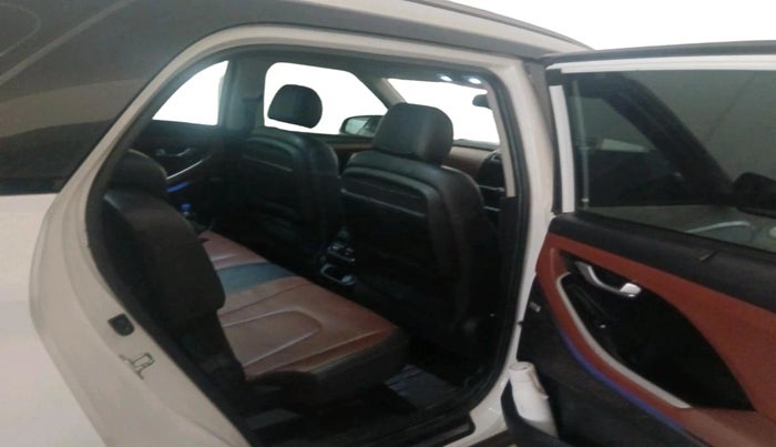 2022 Hyundai ALCAZAR PLATINUM 1.5 MT 7STR, Diesel, Manual, 1,18,526 km, interior