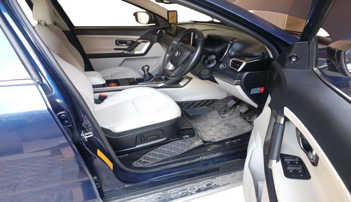 2021 Tata Safari XZ, Diesel, Manual, 20,446 km, interior