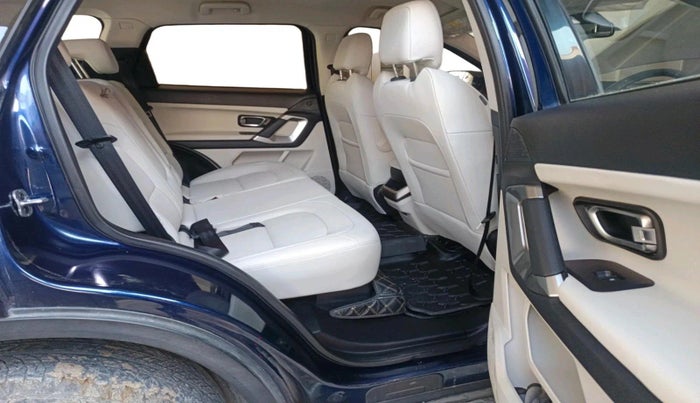 2021 Tata Safari XZ, Diesel, Manual, 20,446 km, interior