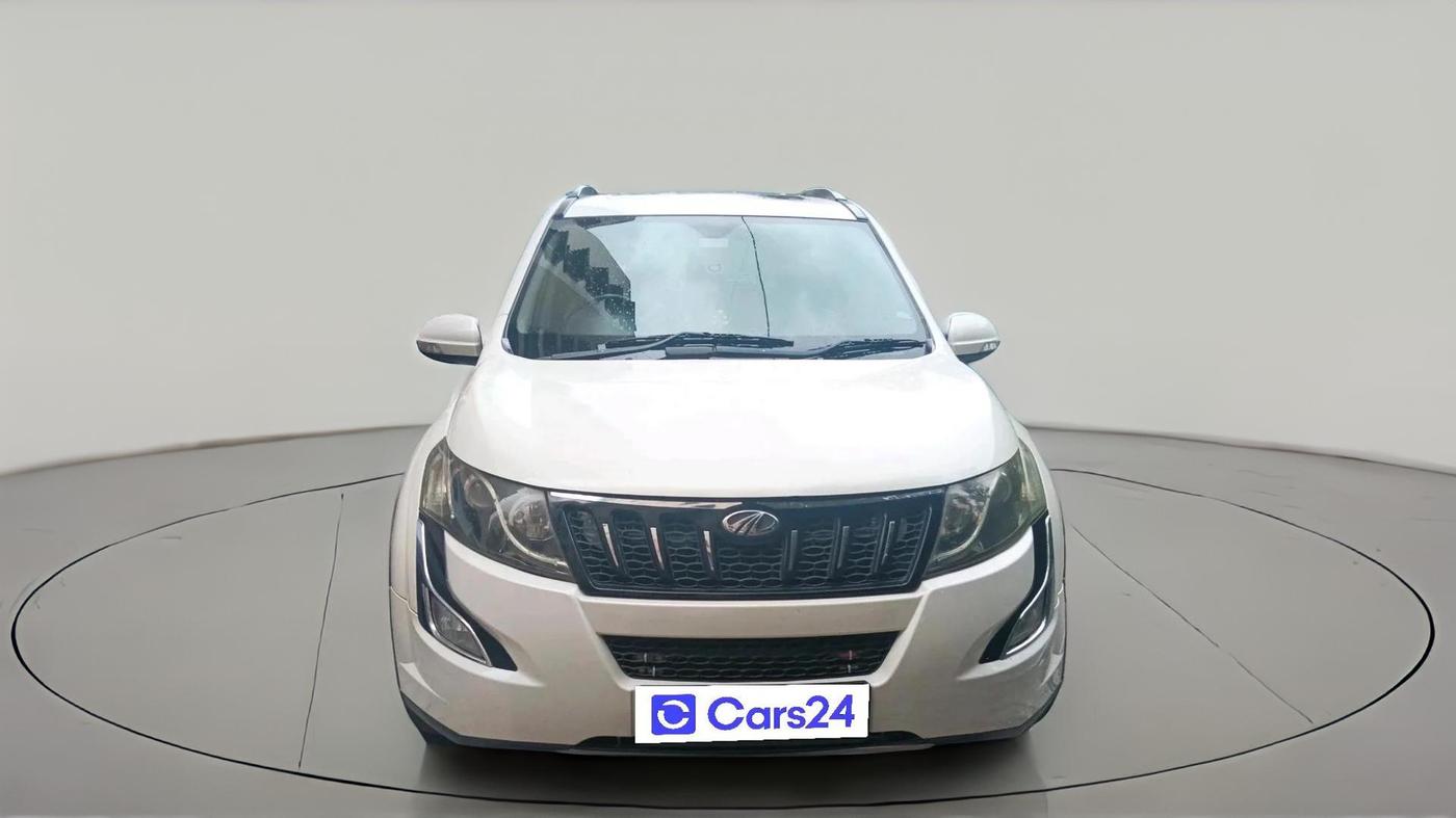 2015 Mahindra XUV500 W10, Diesel, Manual, 1,09,232 km, exterior