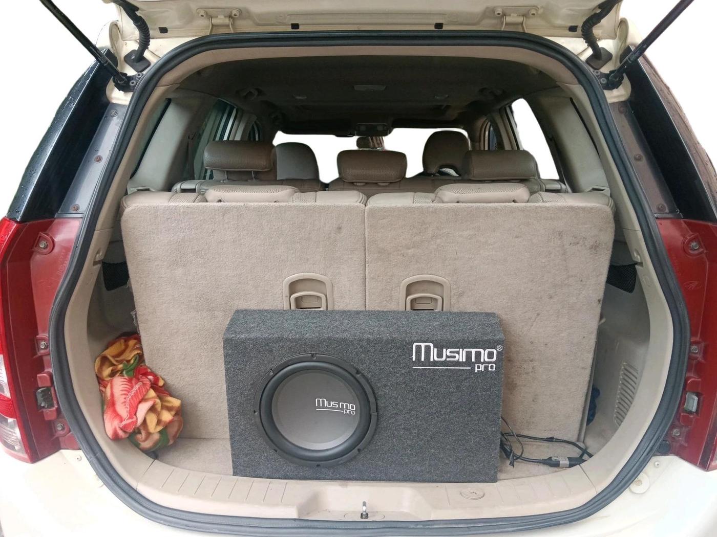 2015 Mahindra XUV500 W10, Diesel, Manual, 1,09,232 km, exterior