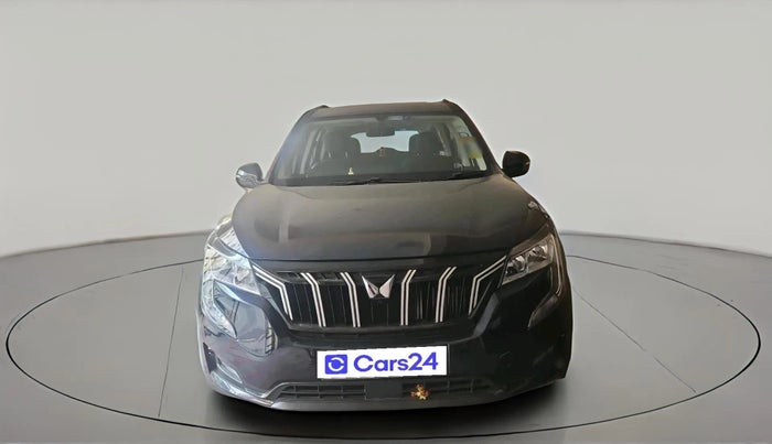 2022 Mahindra XUV700 MX P MT 5 STR, Petrol, Manual, 9,696 km, exterior