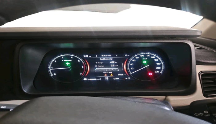 2022 Mahindra XUV700 MX P MT 5 STR, Petrol, Manual, 9,696 km, interior