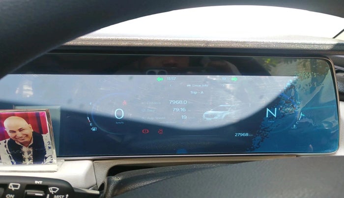 2023 Mahindra XUV700 AX 5 P MT 7 STR, Petrol, Manual, 27,968 km, interior