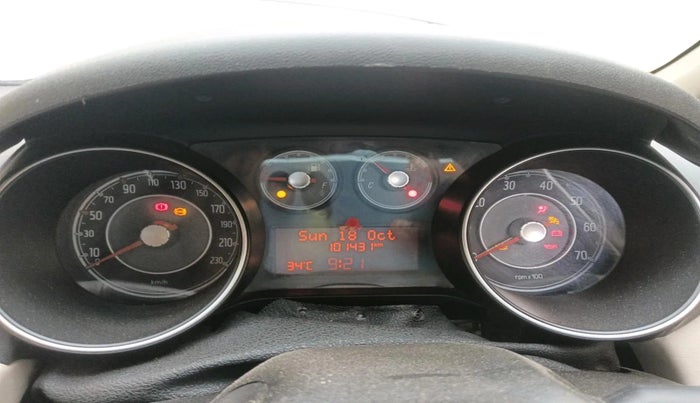 2015 Fiat Punto EVO EMOTION 1.3 MULTIJET, Diesel, Manual, 1,01,431 km, interior