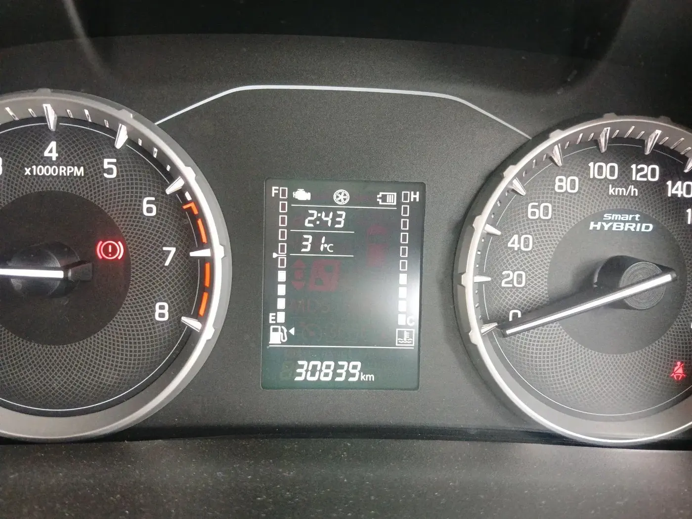 2022 Maruti BREZZA VXI SMART HYBRID, Petrol, Manual, 30,839 km, interior
