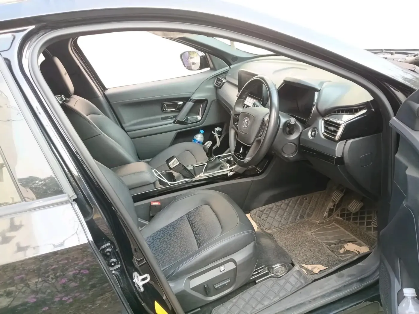 2022 Tata Harrier XZ PLUS 2.0L, Diesel, Manual, 50,000 km, interior