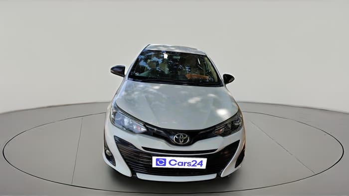2021 Toyota YARIS V MT, Petrol, Manual, 76,671 km, exterior