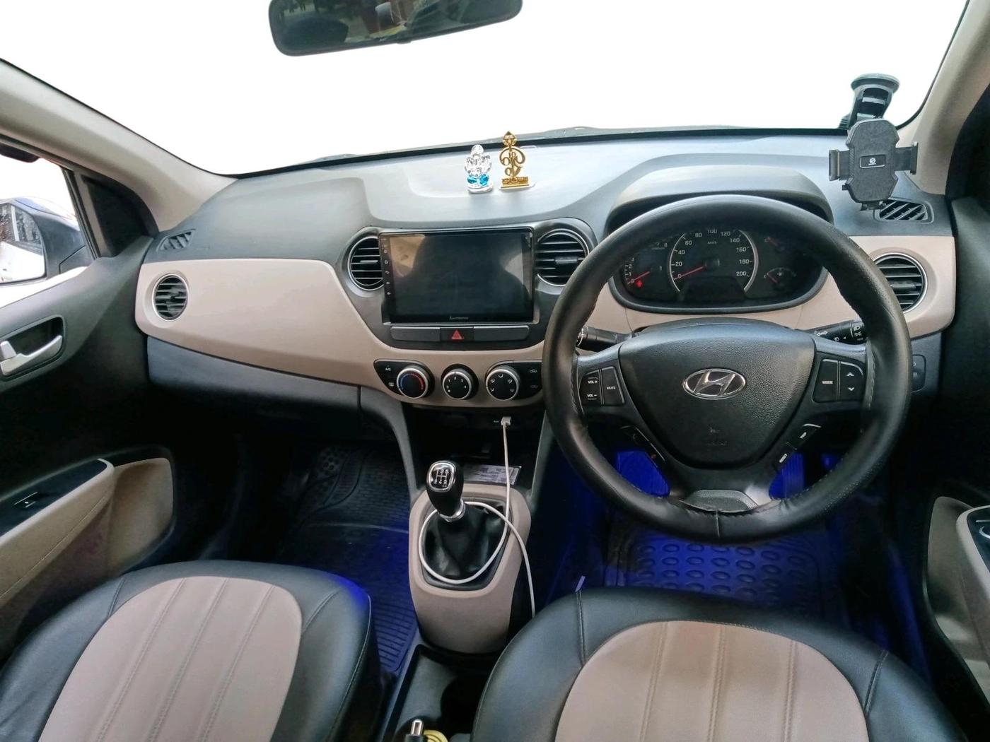 2016 Hyundai Grand i10 SPORTZ 1.2 KAPPA VTVT, Petrol, Manual, 65,816 km, interior