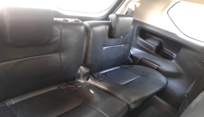 2021 Toyota Innova Crysta 2.4 GX 7 STR, Diesel, Manual, 40,697 km, interior