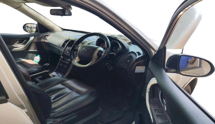 2014 Mahindra XUV500 W8, Diesel, Manual, 95,566 km, interior