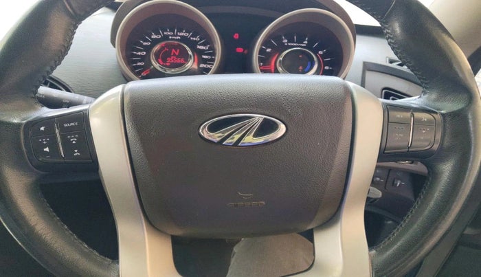 2014 Mahindra XUV500 W8, Diesel, Manual, 95,566 km, interior