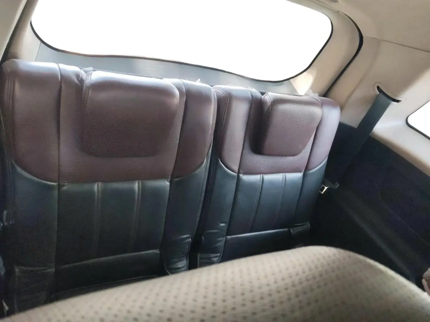 2014 Mahindra XUV500 W8, Diesel, Manual, 95,566 km, interior