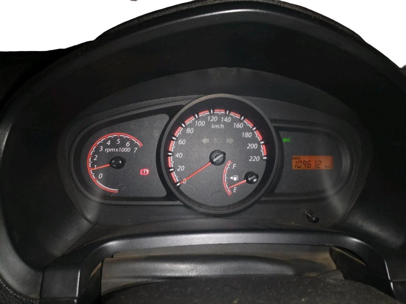 2011 Ford Figo EXI 1.2 PETROL, Petrol, Manual, 1,09,612 km, interior