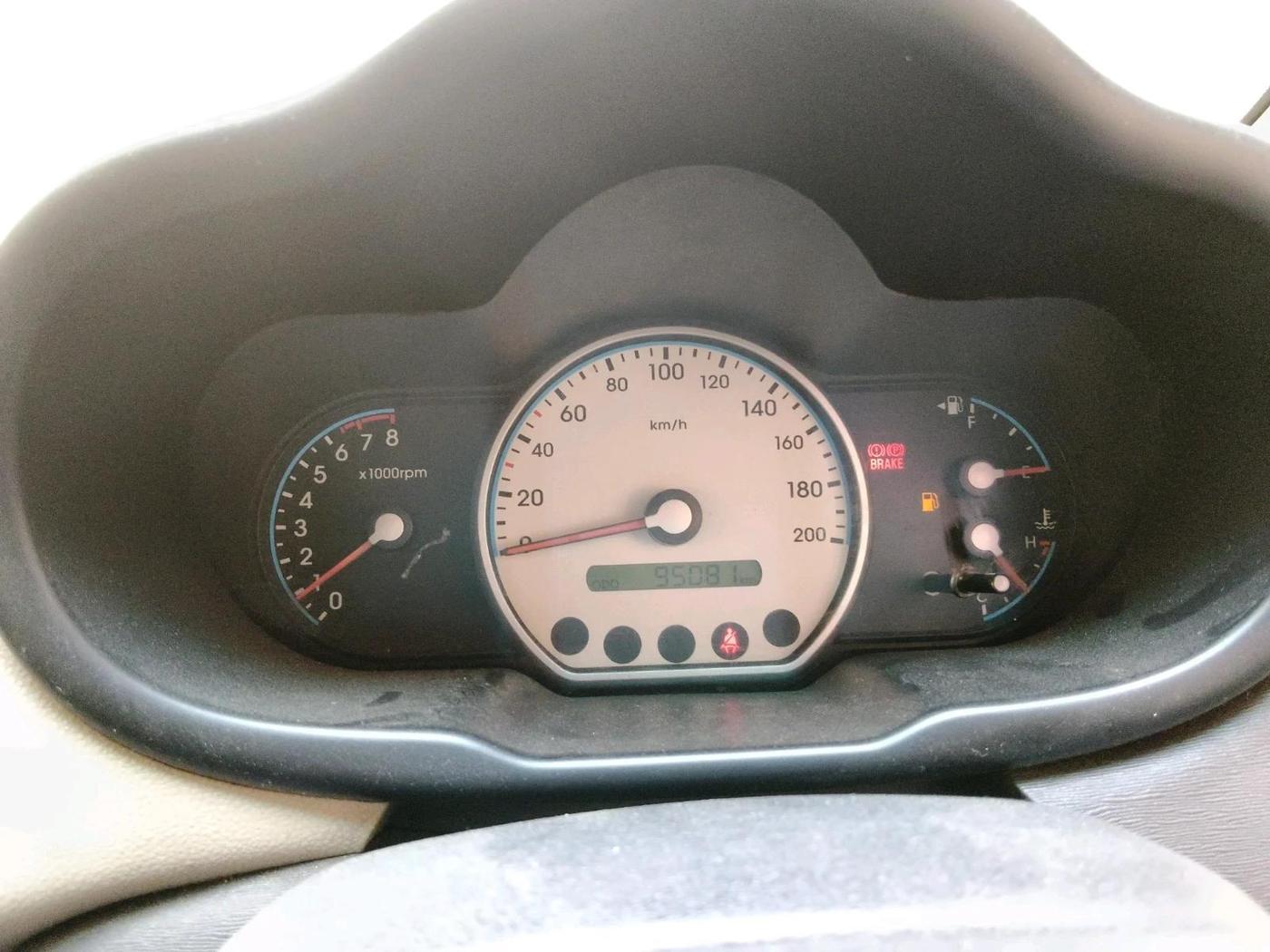 2009 Hyundai i10 MAGNA 1.2, Petrol, Manual, 95,081 km, interior