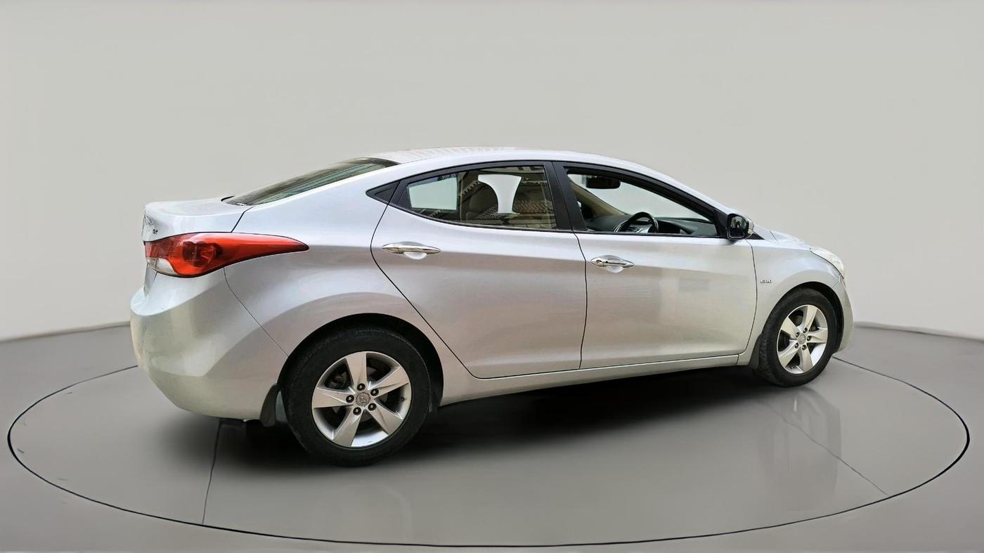 2014 Hyundai New Elantra 1.6 SX MT DIESEL, Diesel, Manual, 1,08,849 km, exterior