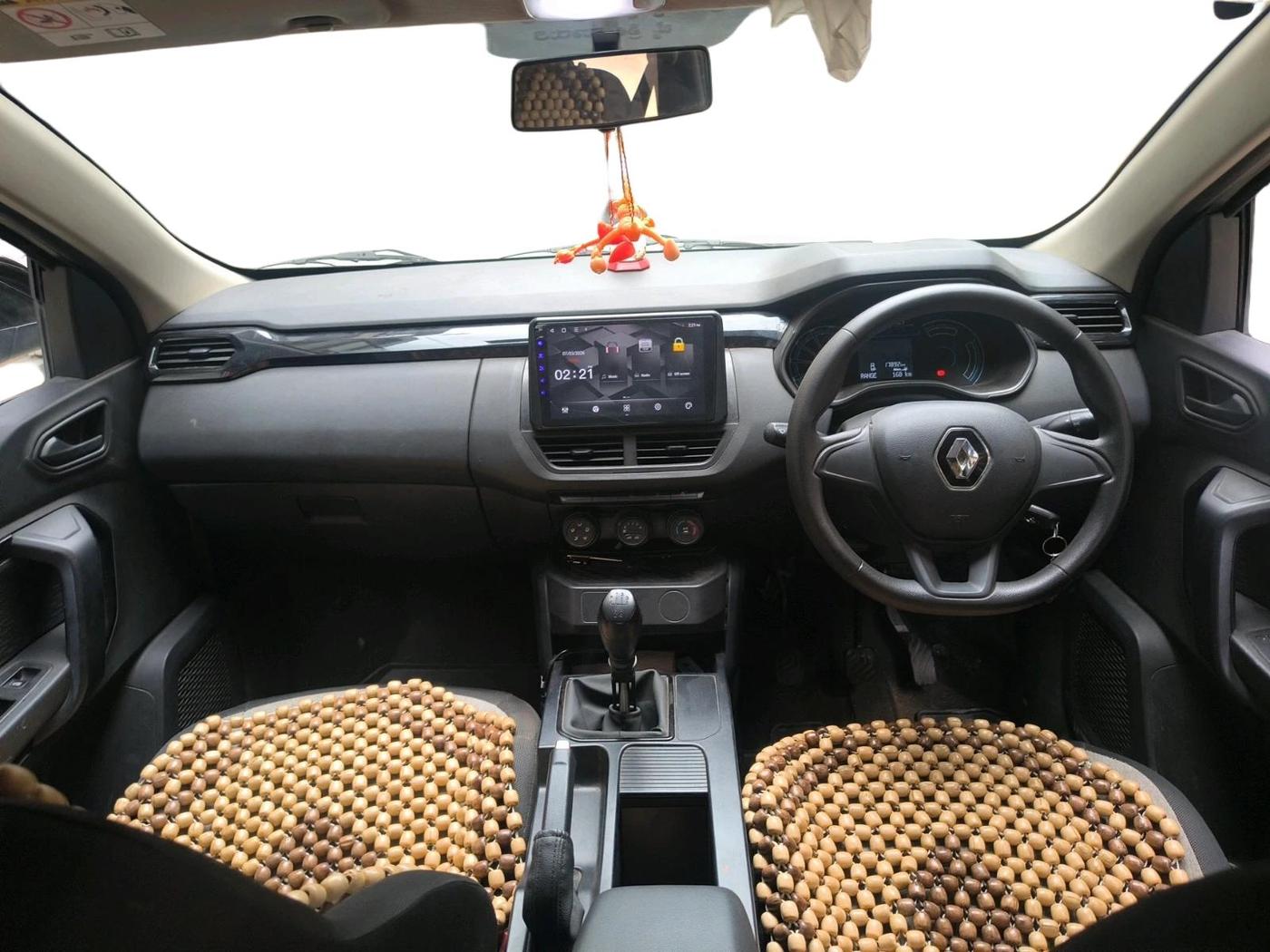 2024 Renault Kiger RXL MT, Petrol, Manual, 17,892 km, interior