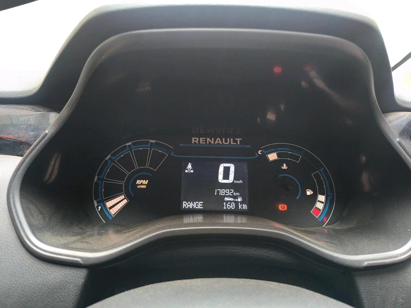 2024 Renault Kiger RXL MT, Petrol, Manual, 17,892 km, interior