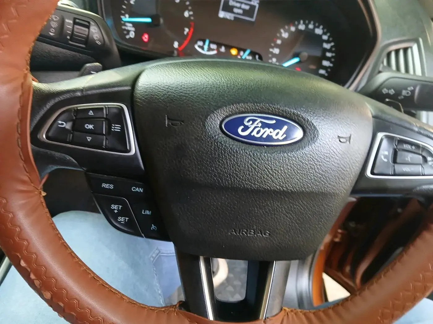 2018 Ford Ecosport TITANIUM + 1.5L PETROL AT, Petrol, Automatic, 52,757 km, interior