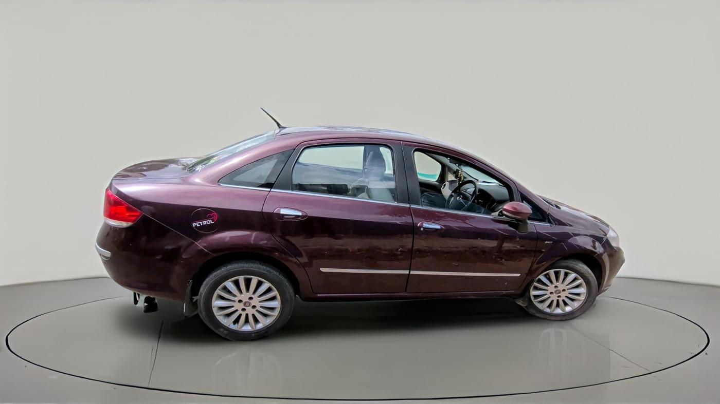 2014 Fiat Linea EMOTION 1.4 L T JET, Petrol, Manual, 90,961 km, exterior