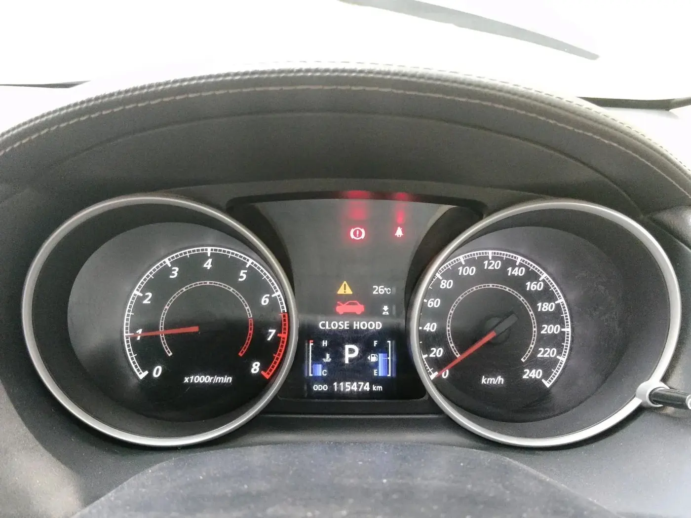 2011 Mitsubishi Outlander 2.4 MIVEC, Petrol, Automatic, 1,15,474 km, interior