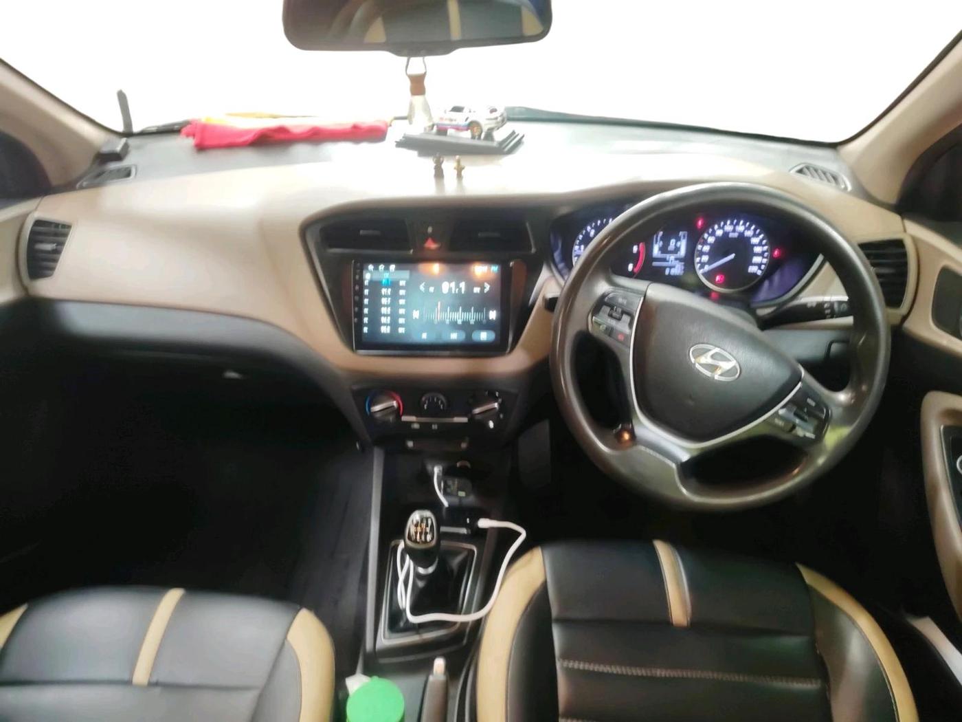 2015 Hyundai Elite i20 MAGNA 1.4 CRDI, Diesel, Manual, 81,892 km, interior