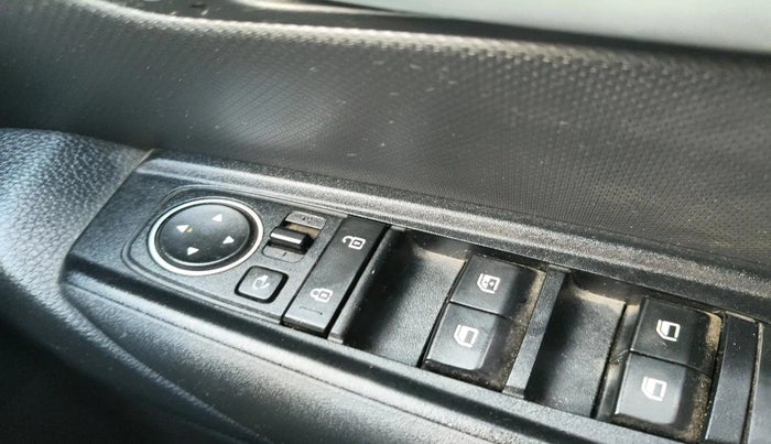 2022 KIA SONET HTK PLUS 1.5, Diesel, Manual, 46,400 km, interior
