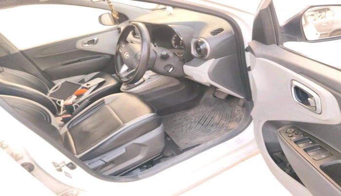 2019 Hyundai GRAND I10 NIOS SPORTZ AMT 1.2 KAPPA VTVT, Petrol, Automatic, 33,427 km, interior