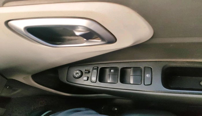 2019 Hyundai GRAND I10 NIOS SPORTZ AMT 1.2 KAPPA VTVT, Petrol, Automatic, 33,427 km, interior