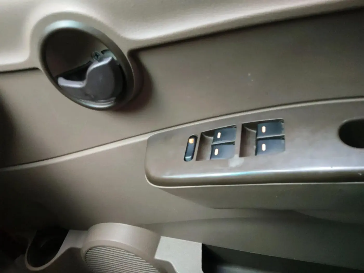 2011 Mahindra Xylo E4 BS-III, Diesel, Manual, 91,439 km, interior