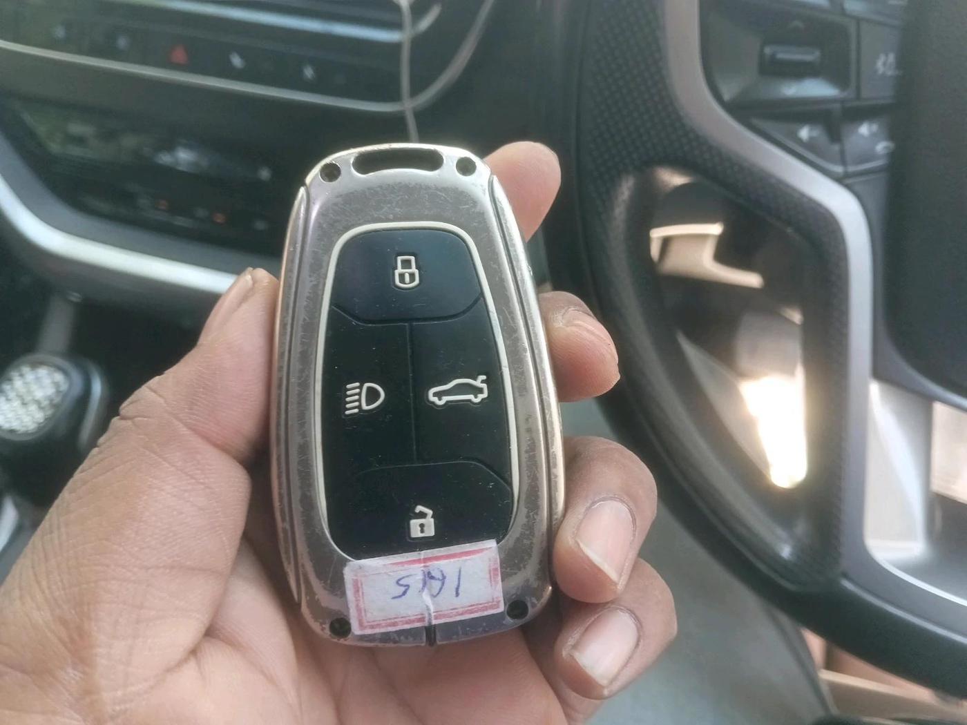 2020 Tata Harrier XZA PLUS 2.0L, Diesel, Automatic, 1,93,622 km, interior