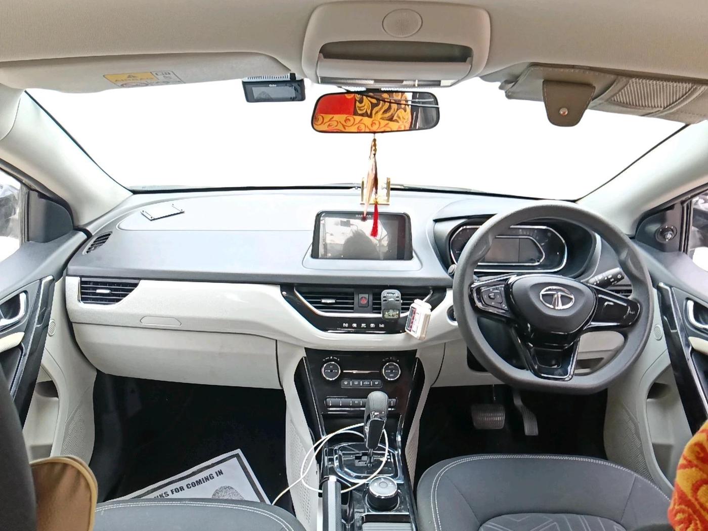 2023 Tata NEXON XZA PLUS PETROL, Petrol, Automatic, 9,973 km, interior