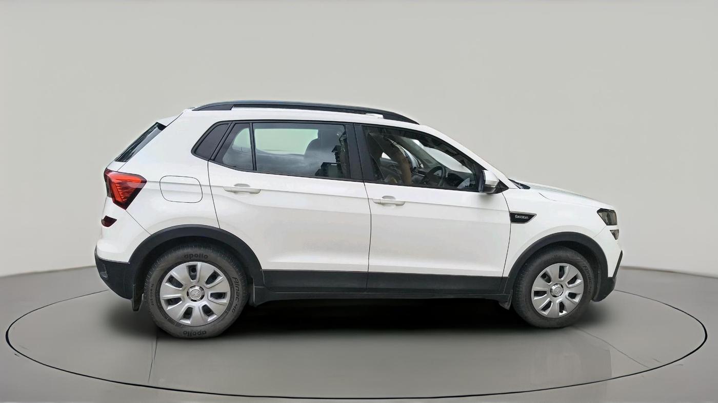 2022 Skoda KUSHAQ ACTIVE 1.0L TSI MT, Petrol, Manual, 40,442 km, exterior