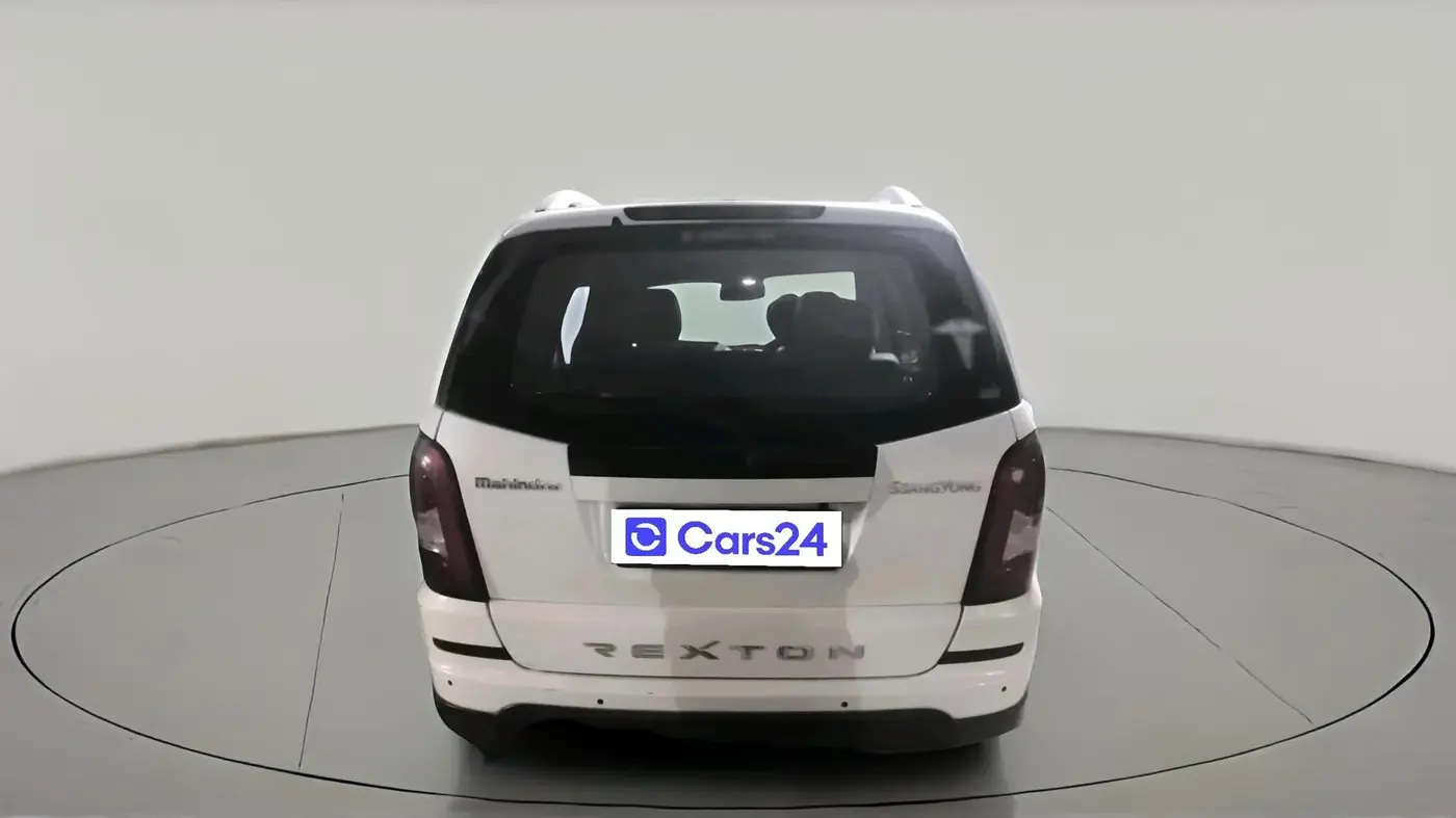 2017 Ssangyong Rexton RX7, Diesel, Automatic, 1,12,932 km, exterior