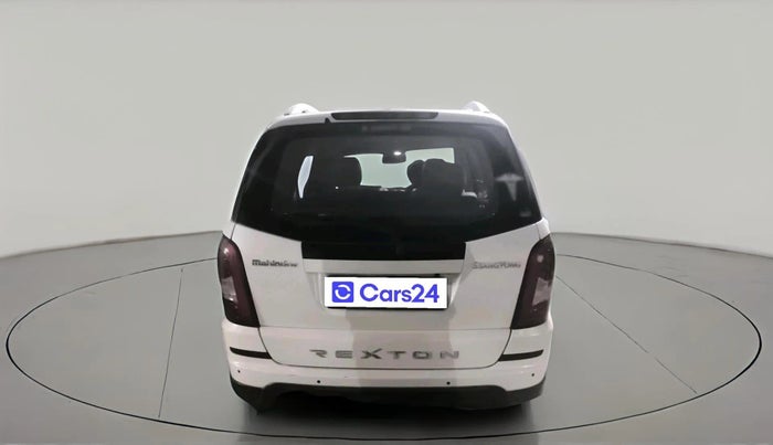 2017 Ssangyong Rexton RX7, Diesel, Automatic, 1,12,932 km, exterior