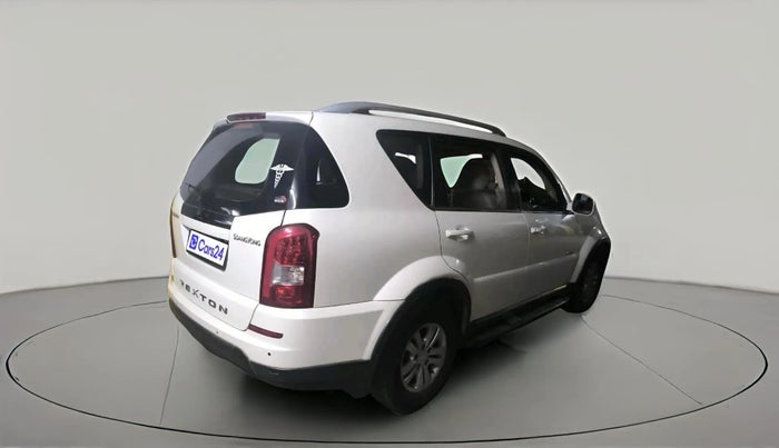 2017 Ssangyong Rexton RX7, Diesel, Automatic, 1,12,932 km, exterior