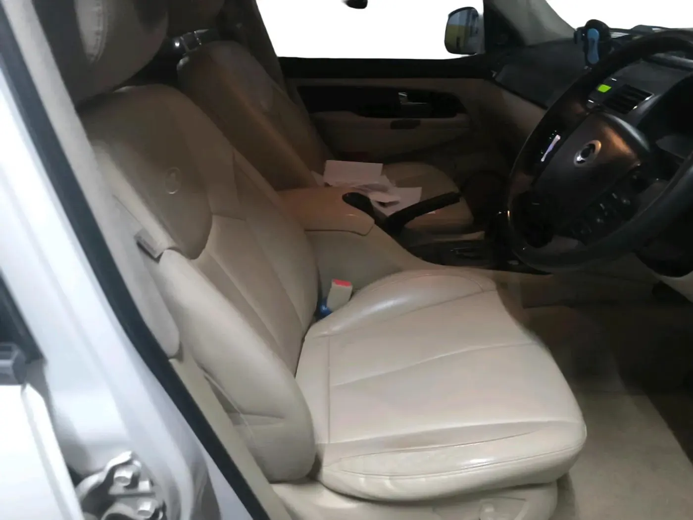 2017 Ssangyong Rexton RX7, Diesel, Automatic, 1,12,932 km, interior