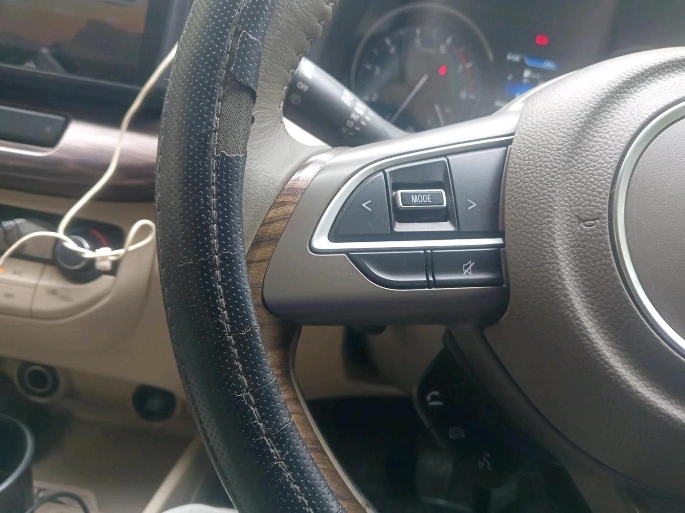 2021 Maruti Ertiga ZXI+ SHVS, Petrol, Manual, 37,307 km, interior
