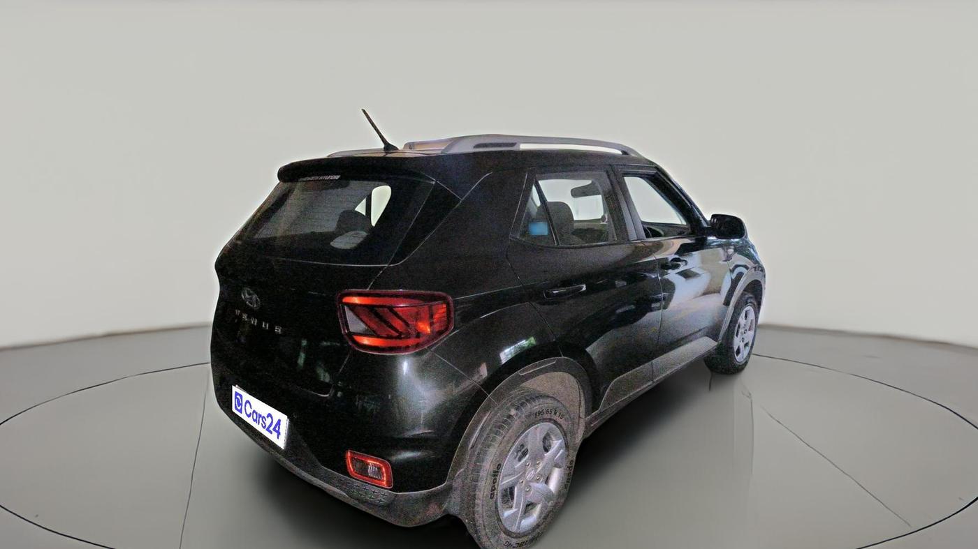 2021 Hyundai VENUE S 1.2, Petrol, Manual, 66,431 km, exterior