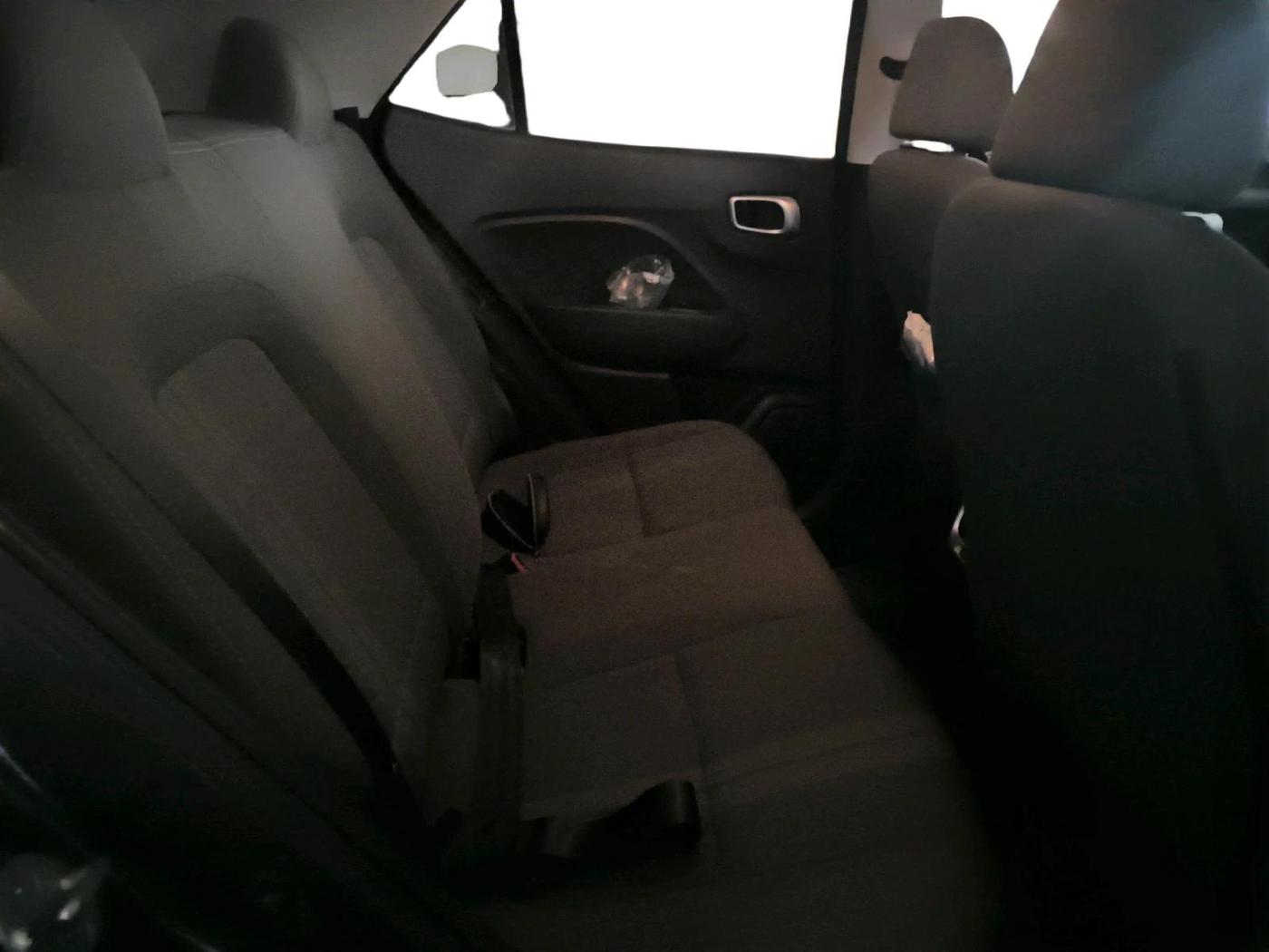 2021 Hyundai VENUE S 1.2, Petrol, Manual, 66,431 km, interior