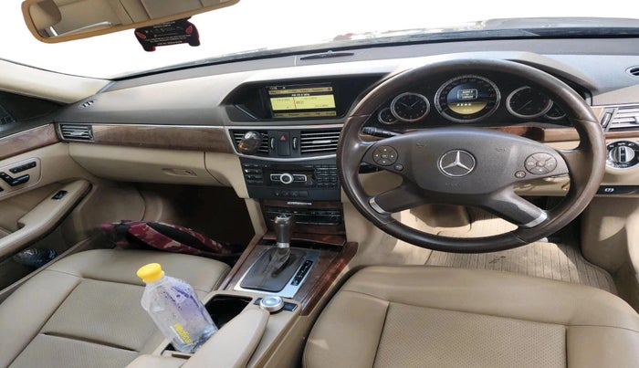 2012 Mercedes Benz E Class 220 CDI AT, Diesel, Automatic, 1,00,425 km, interior