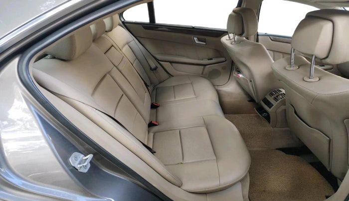 2012 Mercedes Benz E Class 220 CDI AT, Diesel, Automatic, 1,00,425 km, interior