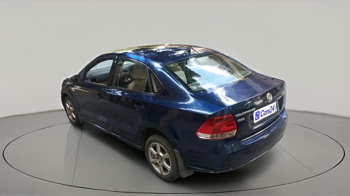 2014 Volkswagen Vento HIGHLINE DIESEL 1.6, Diesel, Manual, 1,22,689 km, exterior