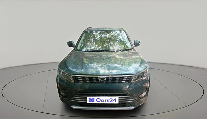 2023 Mahindra XUV300 W8 (O) 1.2 PETROL AMT, Petrol, Automatic, 7,773 km, exterior
