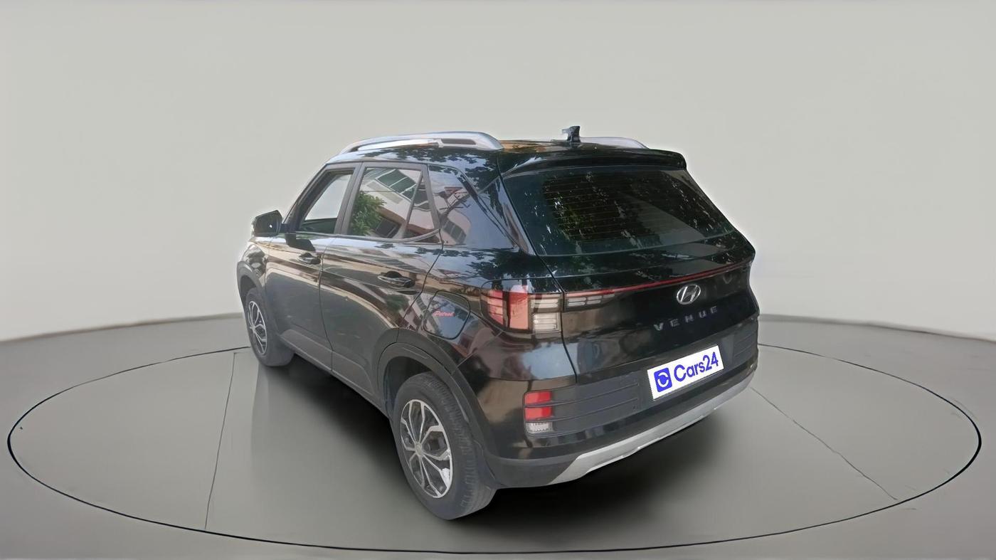 2022 Hyundai VENUE SX 1.2 PETROL, Petrol, Manual, 77,615 km, exterior