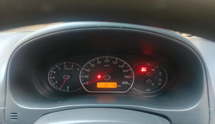 2008 Maruti Swift LXI 1.3, Petrol, Manual, 1,15,176 km, interior