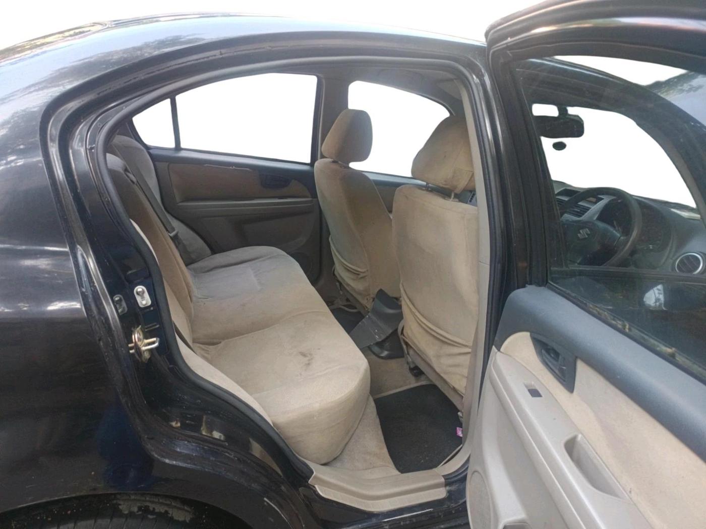 2008 Maruti Swift LXI 1.3, Petrol, Manual, 1,15,176 km, interior